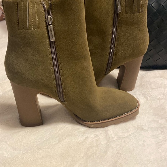 Olive Green Suede Ankle Boots - Picture 5 of 6